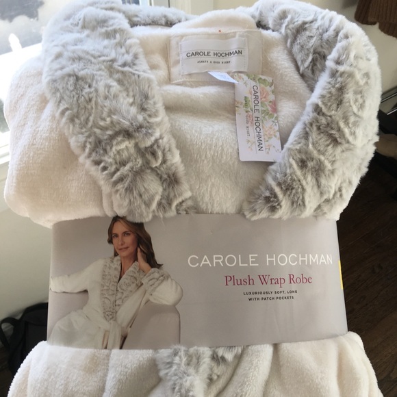 Other - C H Plush Wrap Robe